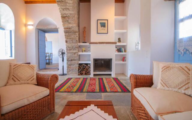 Traditional Villa in Ktikados - 3BR and SeaView