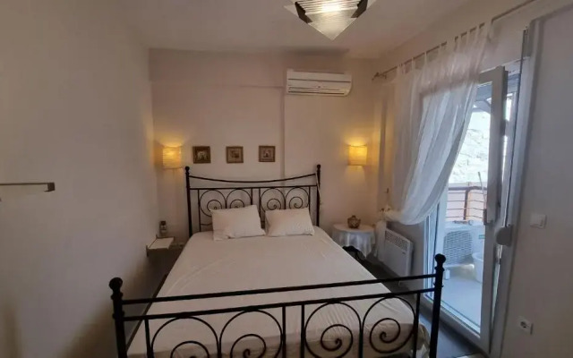 Sofias House at place Chaniotis by the sea