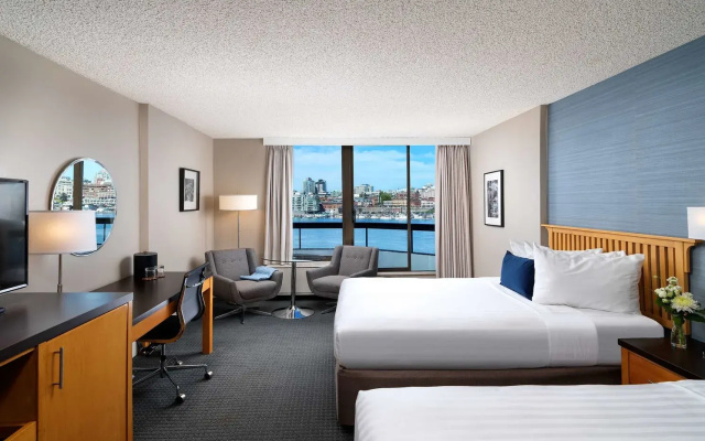 Inn at Laurel Point