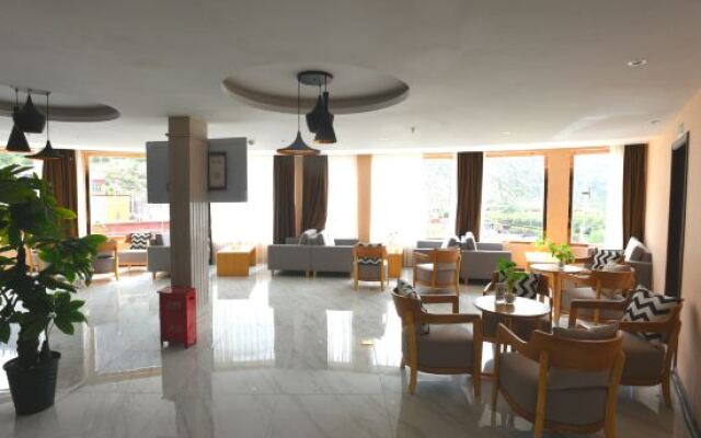 GreenTree Inn (Basu Ranwu Lake Scenic Area)