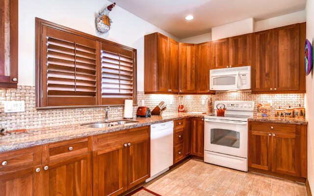 North Breckenridge - Golf Course by CRMR