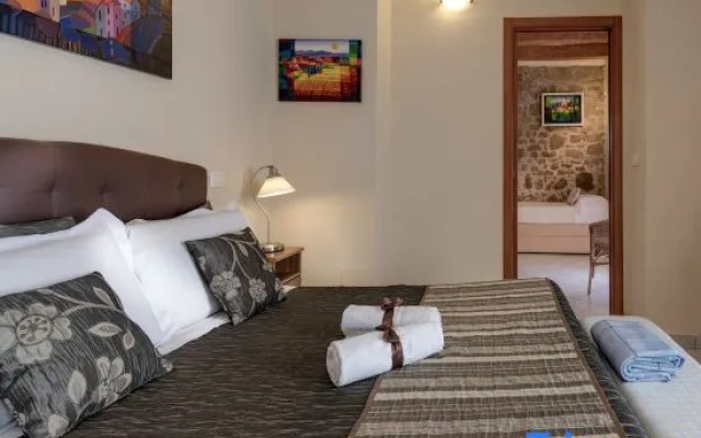 Private Country House with swimming pool -Chianti