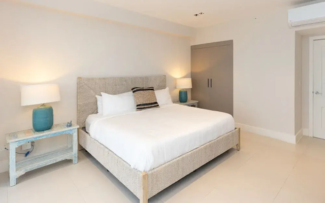 The Palms Penthouse by Acomodo Punta Caelo