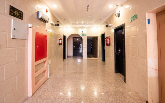 OYO 545 Golden Galaxies Furnished Units
