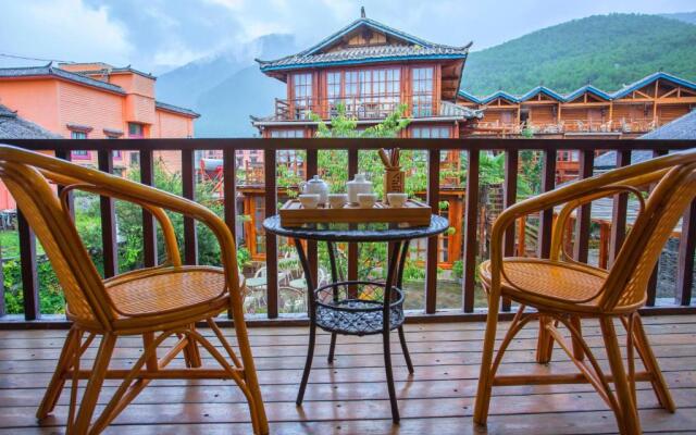Lugu Lake Love Inn