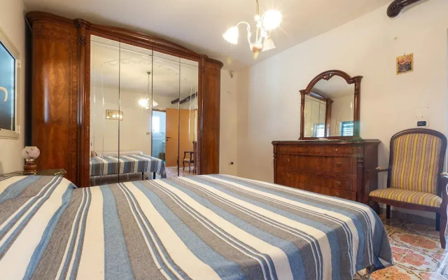 3593 Casina Cazzato by Barbarhouse