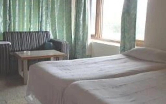 Kinner Villa – Guest Rooms – Kalpa