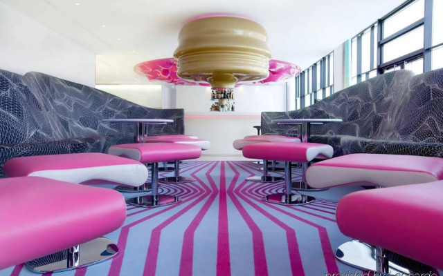 Отель nhow Berlin