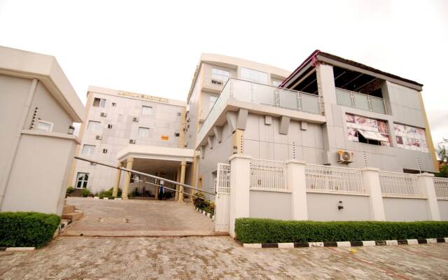 Lavila Hotels