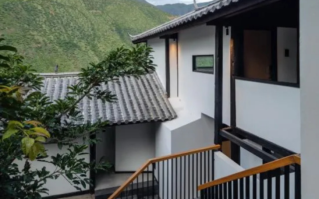 Tea House Road Stone Town