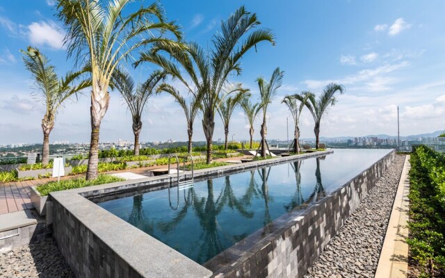 Stunning Views | Luxurious Apartment with Marginal Pinheiros View at River One Residencial by Okaeri Home Apartments