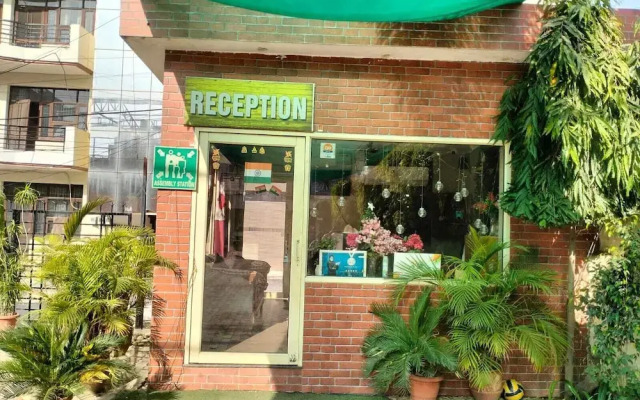Gaurav Resorts And Apartment