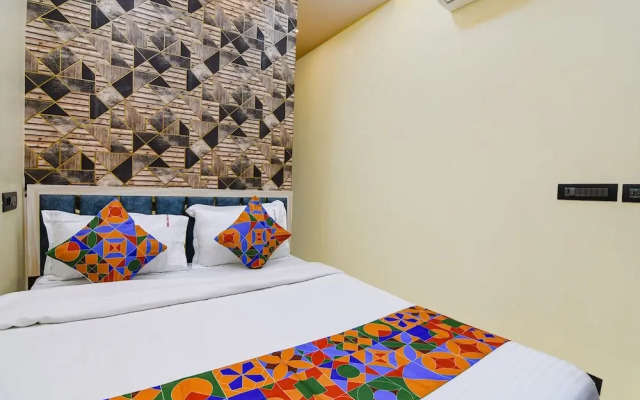 Fabhotel Royal Park Inn