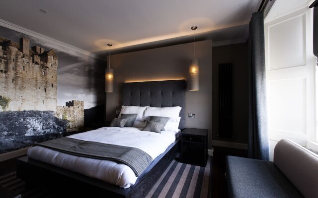 Rooms & Suites Picardy Place