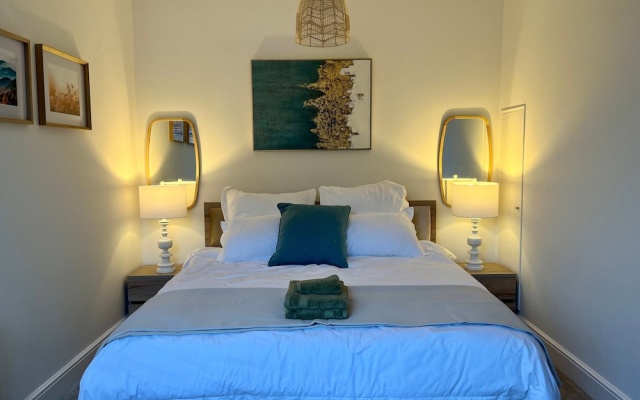 Spacious 2B Flat In Clement House