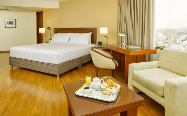 Hotel Estelar Miraflores