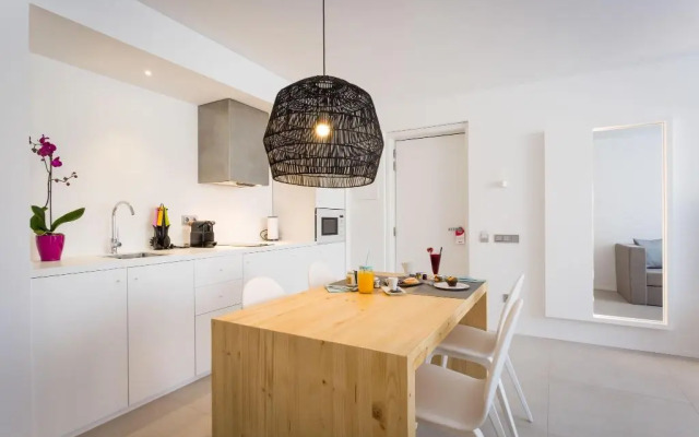 One Ibiza Suites