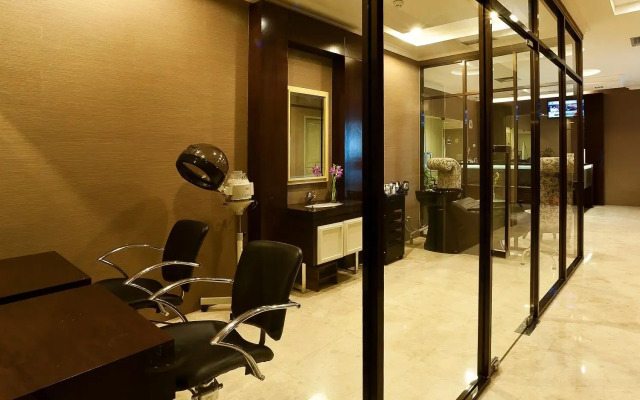 Royal Kuningan Hotel