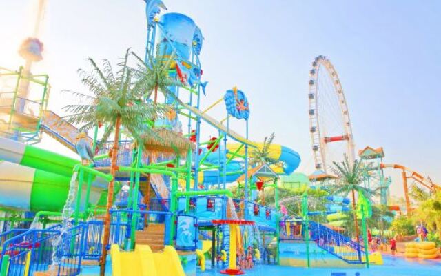 Bay Breeze Holiday Hotel (OCT Harbour PLUS Foshan)