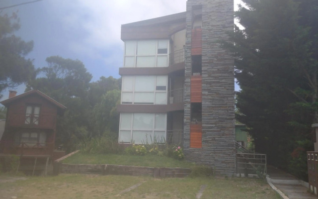 EL GAVION a 150 m de playa