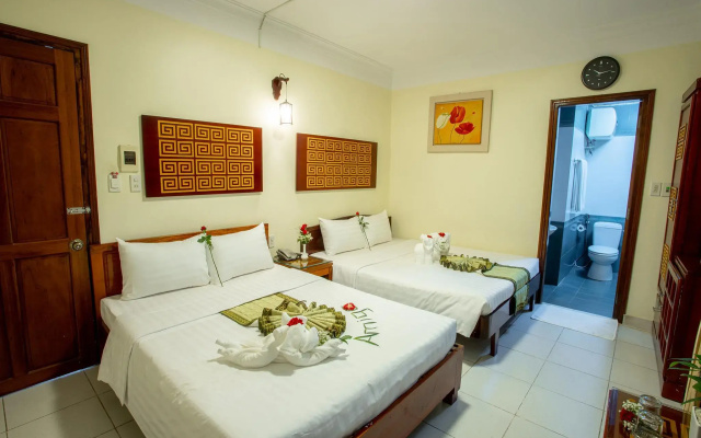 Amigo Hotel