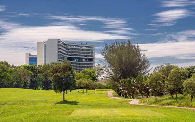 Radisson Golf & Convention Center Batam