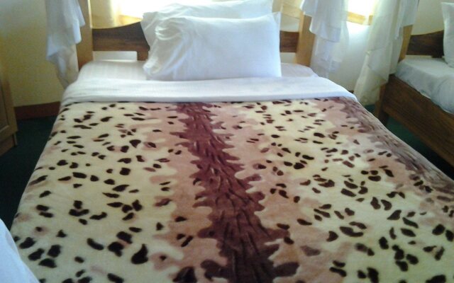 Flamingo Safari Lodge