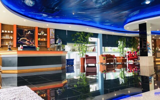 Marlin Hotel