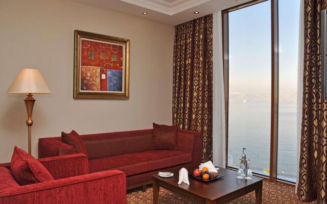 Wellborn Luxury Hotel