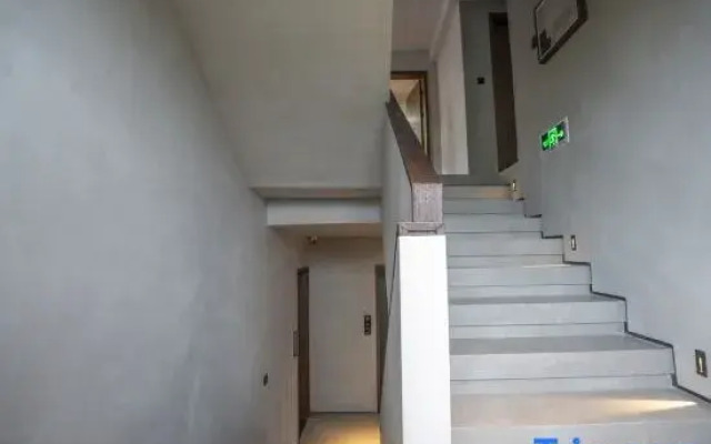 Wuyishan Kelai Like Home Tea House Space