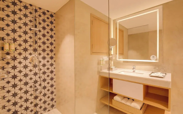 Lemon Tree Suites Gurugram