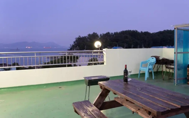Yeosu Moranggee Pension