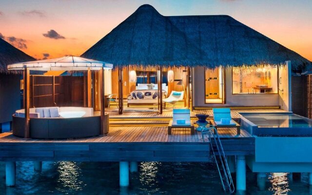 W Maldives