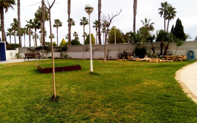 Apartamentos Mondrian Marina Dor 3000