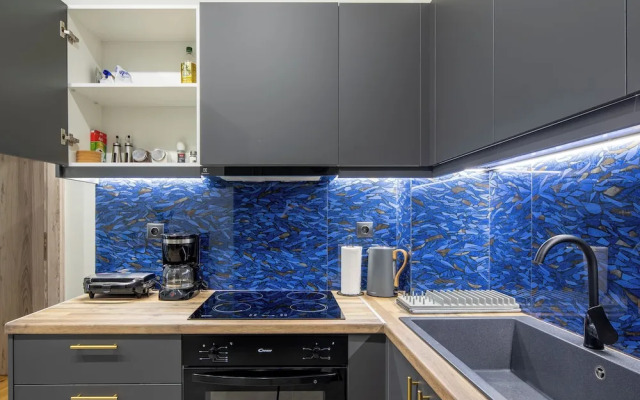 Cesily 2-Bedroom Apartment in Athens