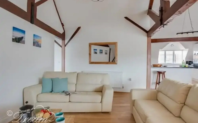 Old Coastguard Apartment 3