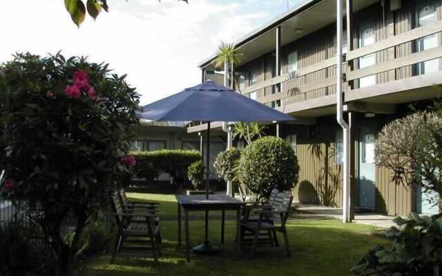Mt Albert Motor Inn