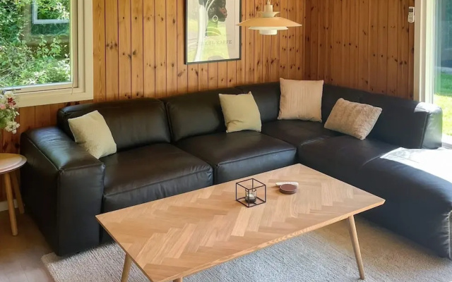 6 Person Holiday Home in Ansager
