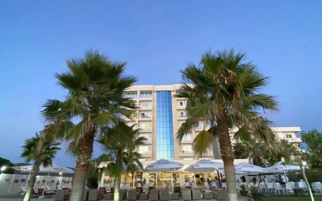 Blumare Resort