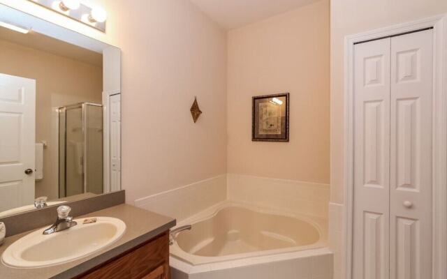 Peace 4 Bedroom Home