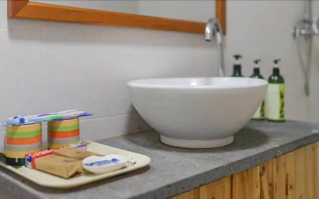 Kangmei Zhilian Holiday Courtyard