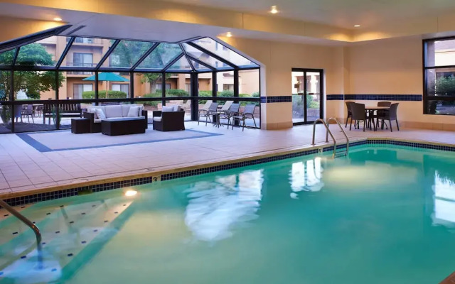 Courtyard Columbus Worthington