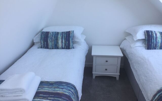 Coastal Cottage in Colbost - Perfect for Two