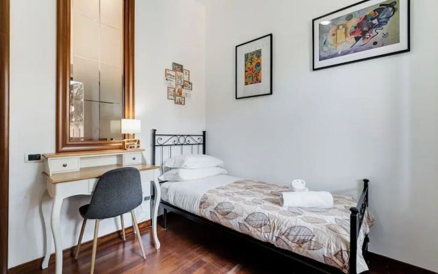 Villa Riccio-Flaminio House