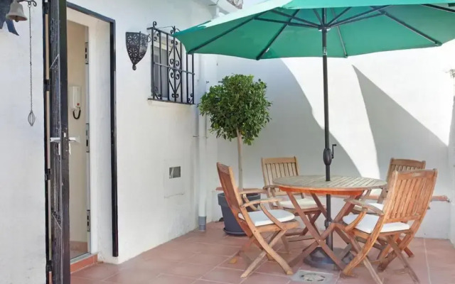 Belvilla by OYO Villa Costabellas