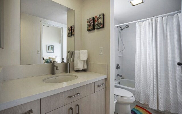 Sealodge H5 2 Bedroom Condo