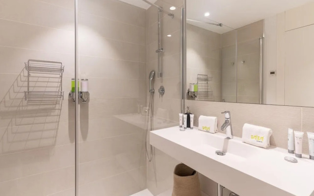 Nice Apartment With Private Garden, Pool