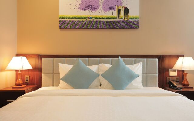 Yarra Ocean Suites Danang