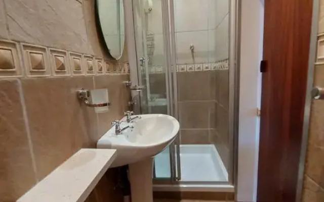 The Oak Potch Guesthouse