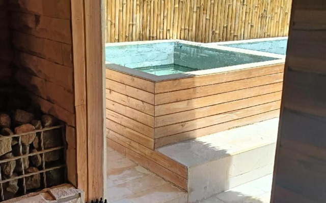 Amertha Pecatu Villa